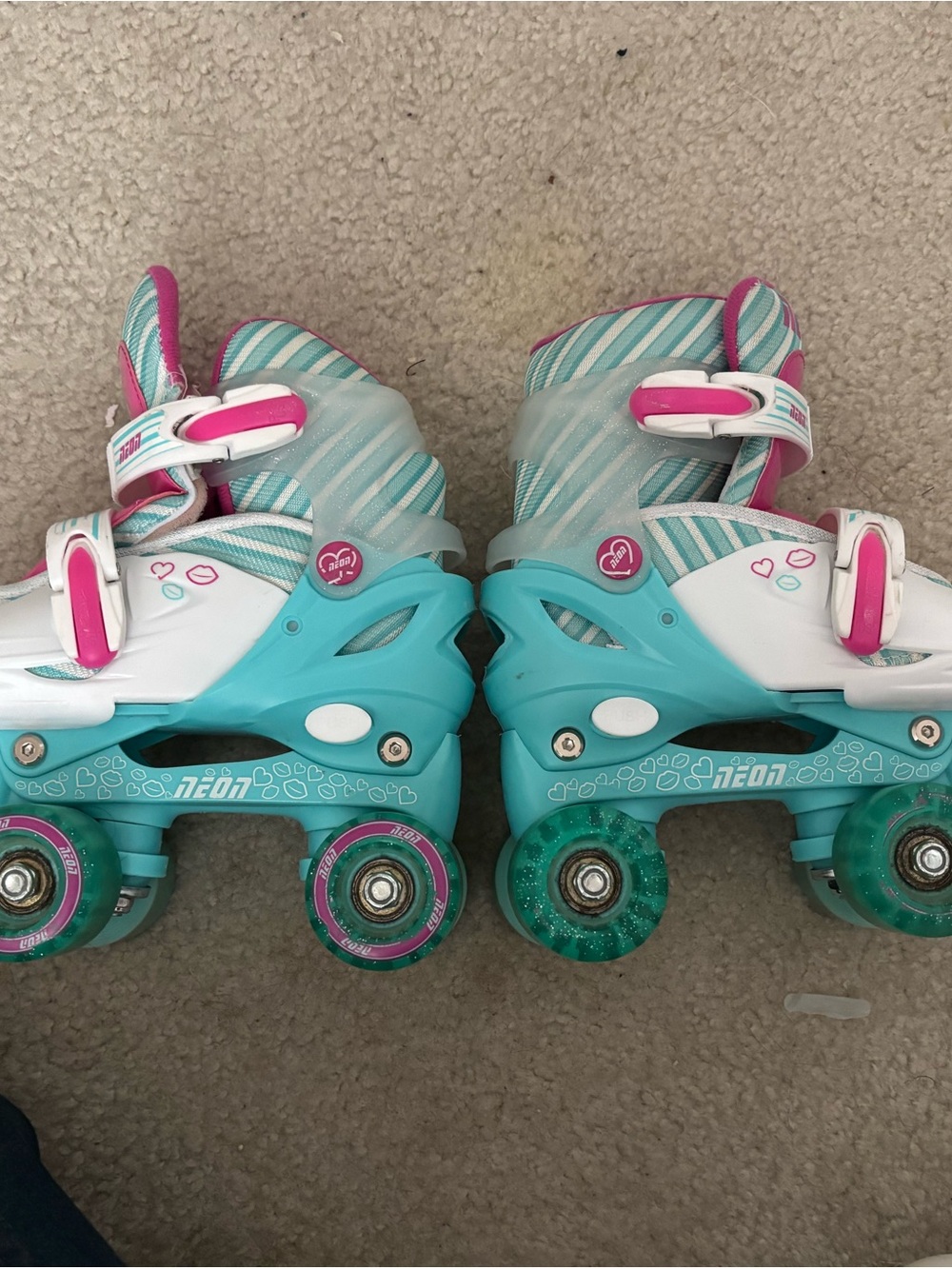 Adjustable Kids Roller Skates in Turquoise and Pink